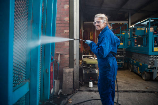 Best Machinery and Equipment Cleaning  in Clinton, TN